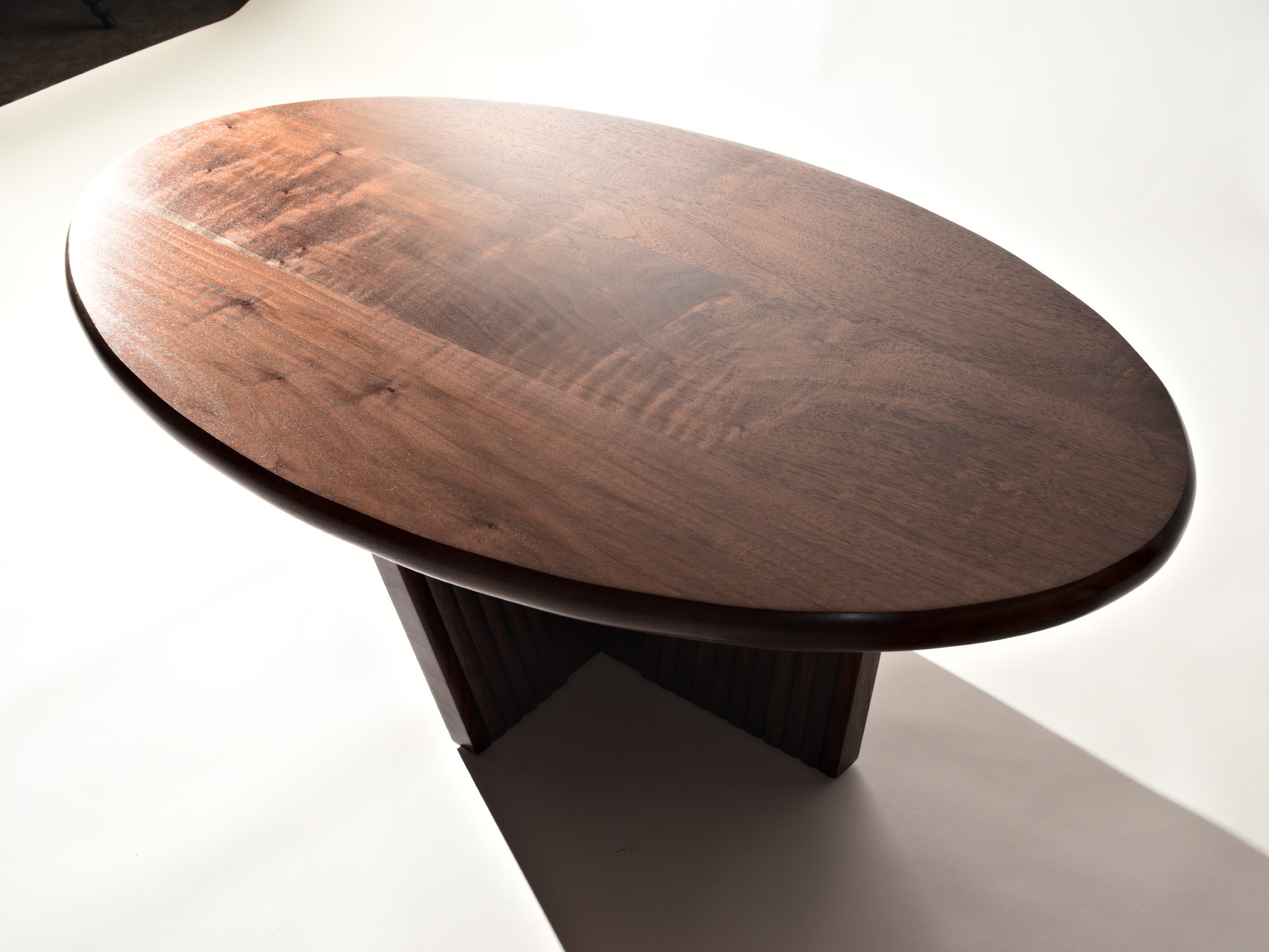 Oculus Walnut Coffee Table Detailed Craftsmanship